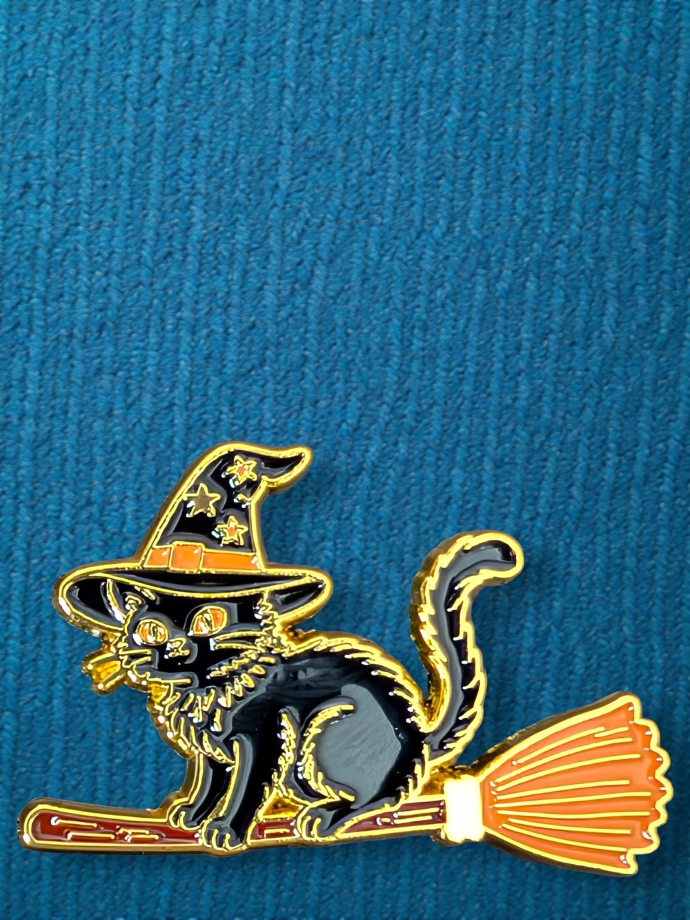 Black Cat Witch on Broom Enamel Pin 🐈‍⬛🧹 Black & Orange Halloween